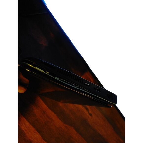 DELL Inspiron Mini GOBI2000 Laptop FOR PARTS ONLY, NO HDD/RAM Won't Turn on - Picture 9 of 12